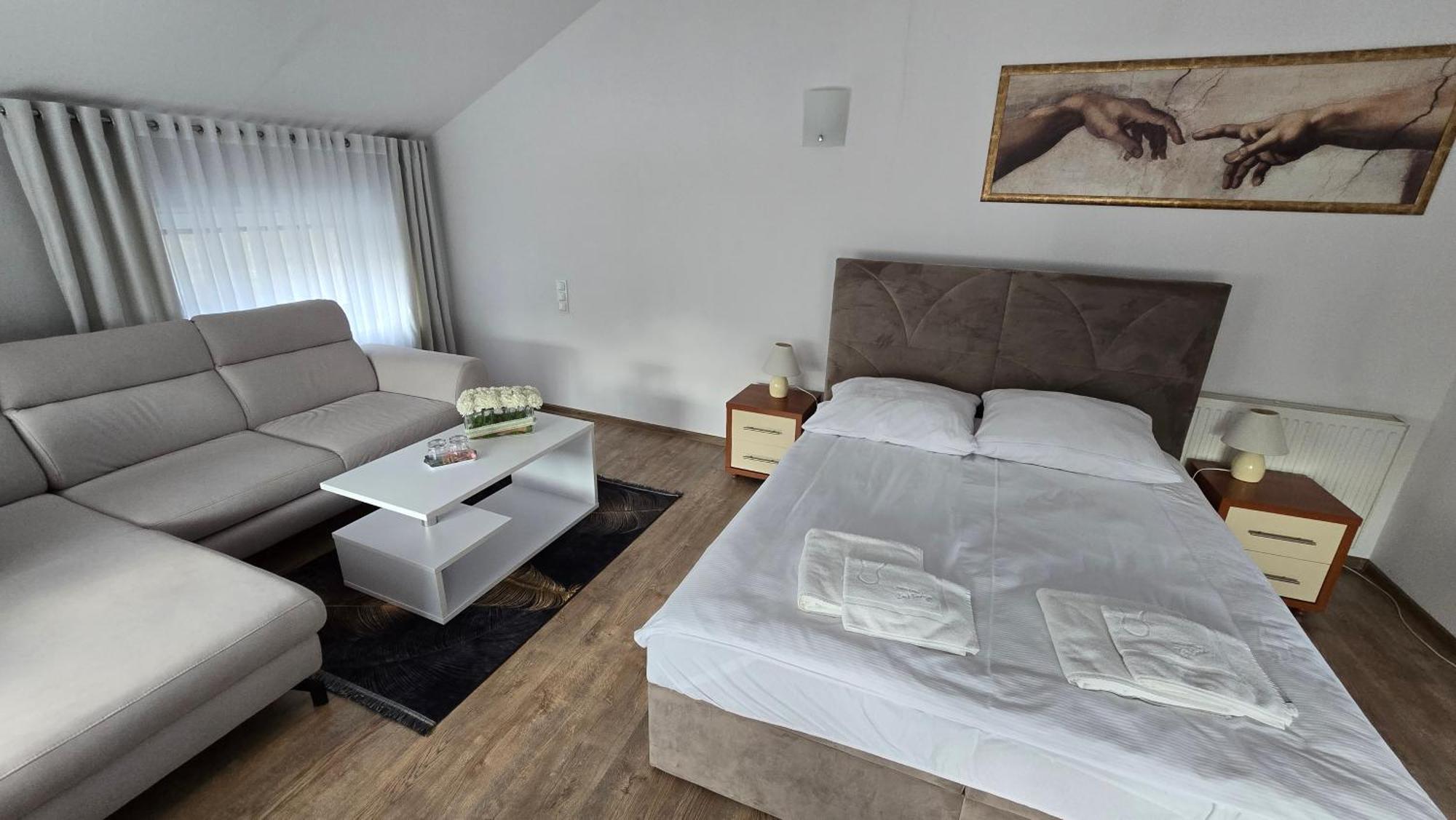 Motel Za Miedza Bralin ภายนอก รูปภาพ