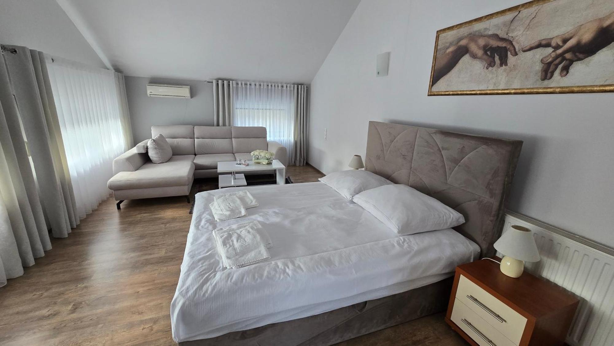 Motel Za Miedza Bralin ภายนอก รูปภาพ
