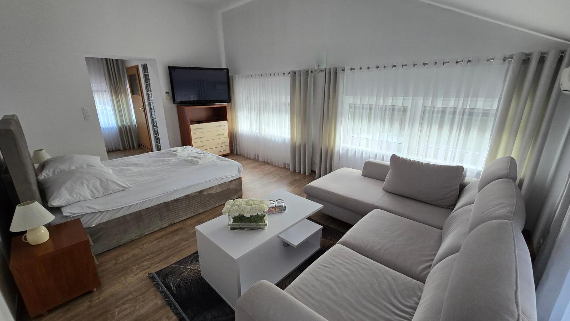 Motel Za Miedza Bralin ภายนอก รูปภาพ